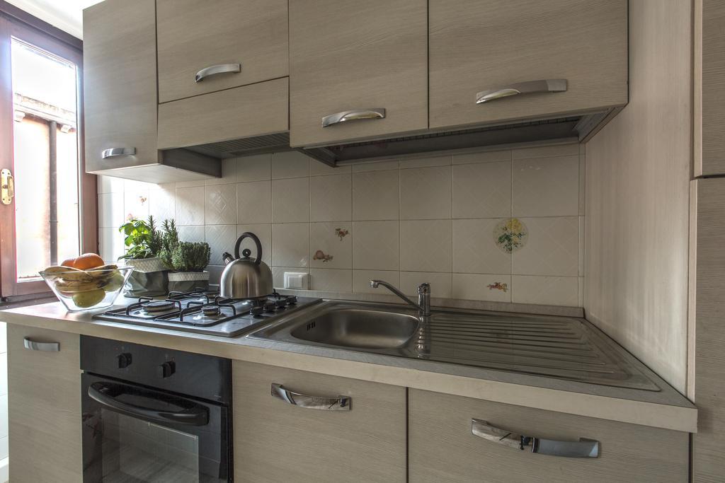 Susy Biennale Apartment - Canal View And Garden البندقية المظهر الخارجي الصورة